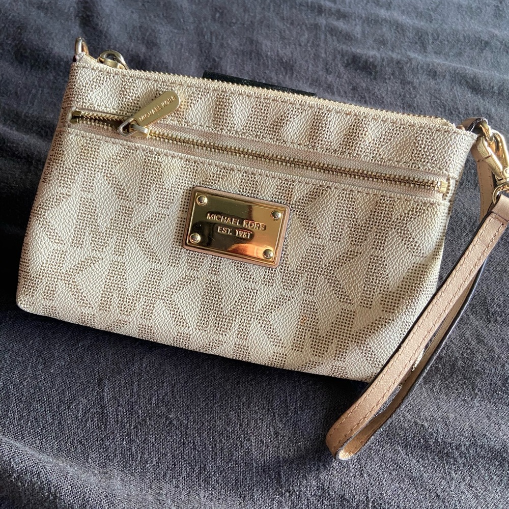 Tan/nude MK wrist clutch